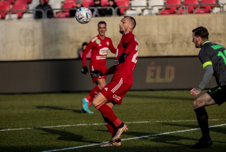 Kettő büntetőből, kettő akcióból