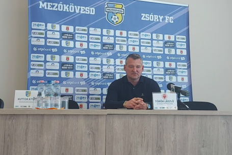 Mérkőzés utáni sajtótájékoztató