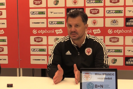 Mérkőzés utáni sajtótájékoztató