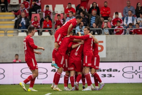 Döntés a második félidőben