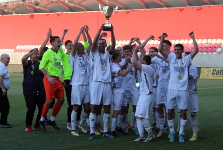 Tarpai siker a várkerti fináléban