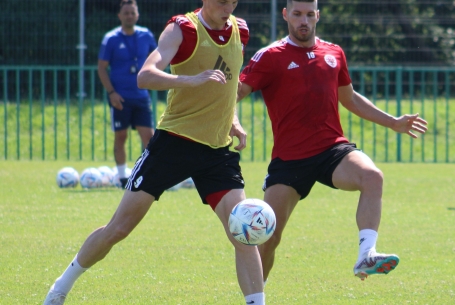 Huszonhárman a fedélzeten