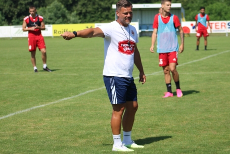 Egy hónap munkája tíz nap alatt