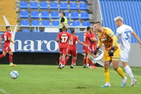 Centerduplával három pont