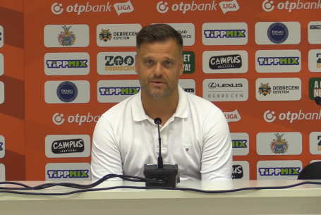 Mérkőzés utáni sajtótájékoztató