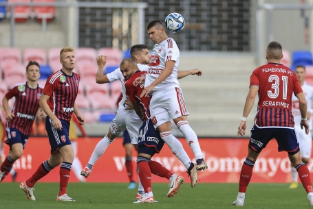 Nem mi jutottunk egyről a kettőre