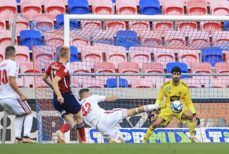 A legnagyobb védés, a második legszebb gól