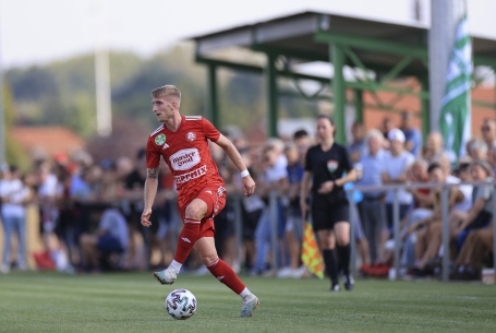 „Nincs mese, tovább kell jutnunk!”