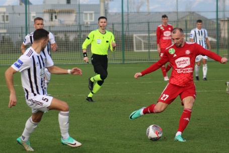 Zárásként kazah ellenfél