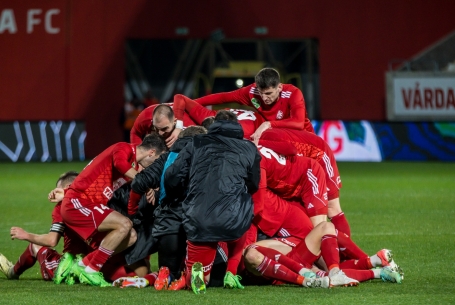 Kicsi a rakás, nagyobbat kívánt