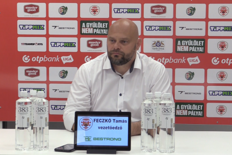 Mérkőzés utáni sajtótájékoztató