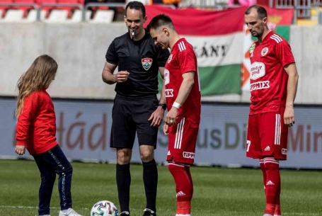 Gólt még nem kaptunk, ha ő fújta