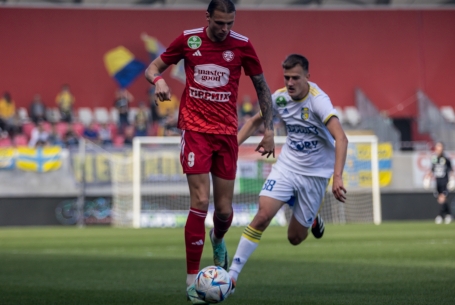 Távozik a lengyel középpályás