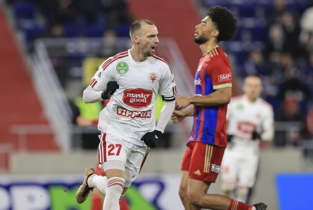 A Vasas ellen, idegenben