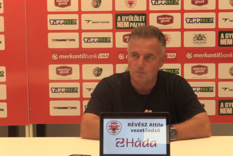 Mérkőzés utáni sajtótájékoztató