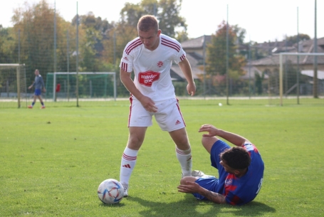 Megtréfálnák az éllovast