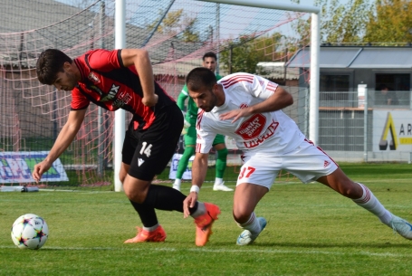 A hetedik és zsinórban a negyedik