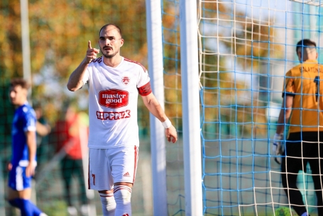 Szélsőnk hazája válogatottjában