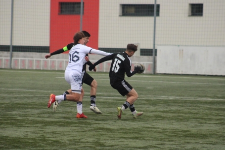 Egy győzelem, két vereség 