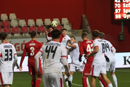 Döntetlen a Honvéd ellen