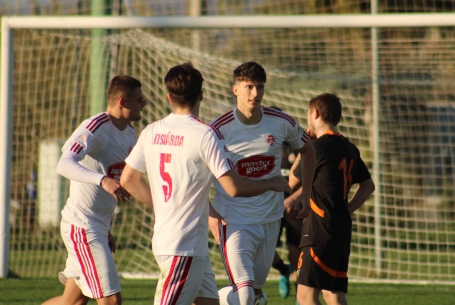 Döntetlen a Sahtar U19 ellen