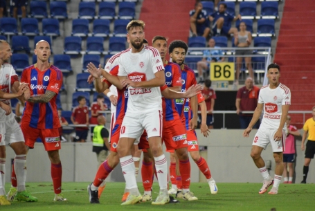 Szó sem lehet idény eleji formáról