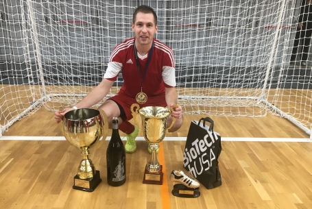 Először vezet nekünk meccset