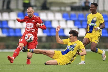 Először fogadjuk a vasutasokat