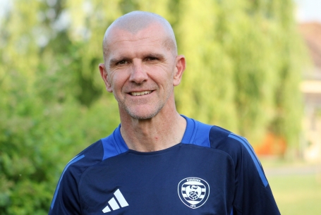 Igor Bogdanovics is a stábban