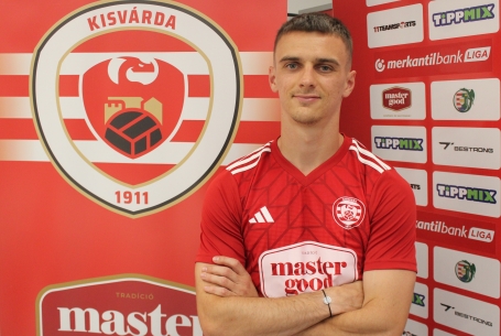 Egy év után tért vissza