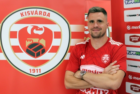 Magyar csatár Lengyelországból