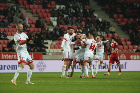 Győzelem – szenzációs góllal