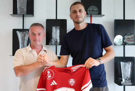 Norvég bajnok védő Boszniából